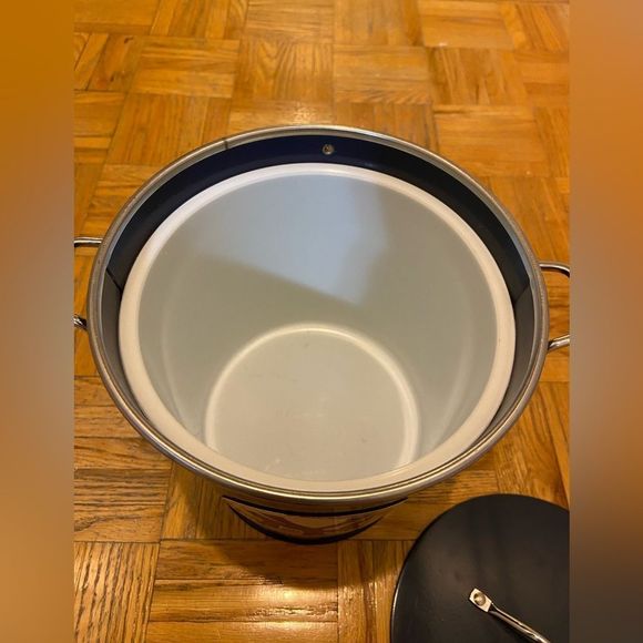 Vintage 2005 MLB New York Yankees Ice Bucket - Picture 2 of 6